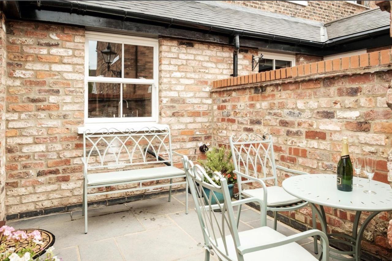 Villa 107&109 Nunnery Lane York Exterior foto